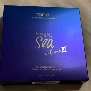 Tarte Rainforest of the Sea Volume III Eyeshadow Palette -
Collectible bnib